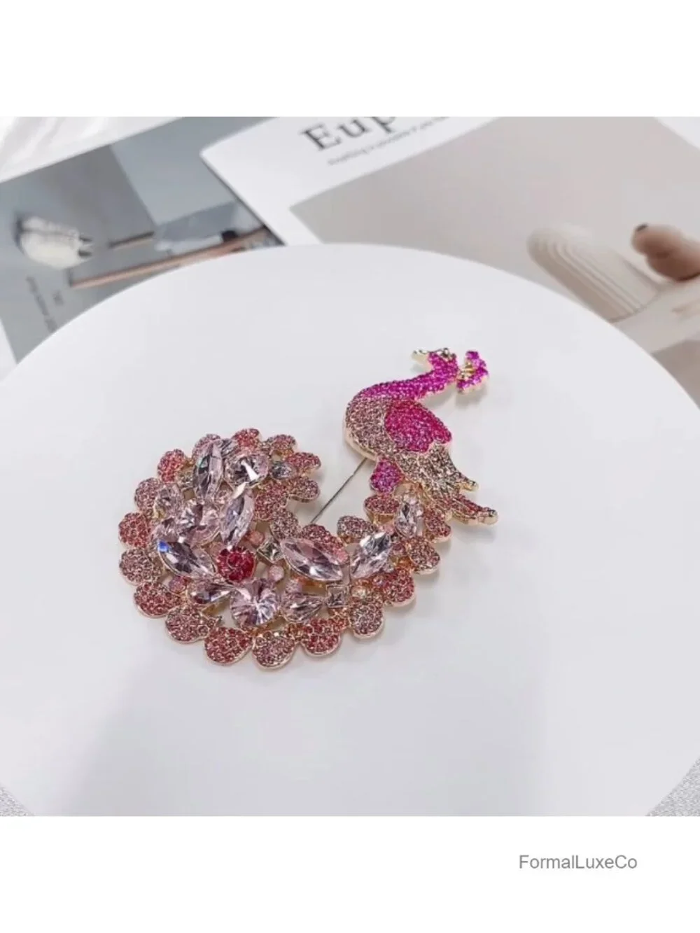 Elegant Gold-Plated Peacock Brooch with Sparkling Rhinestone Crystals for Women